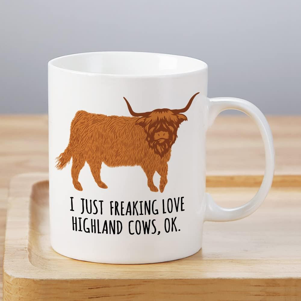 Highland Cow Coffee Mug, 11Oz Highland Cattle Ceramic Mug Tea Milk Cup, Funny Gag Gift Ideas White Elephant for Adults Men Women Friends Cow Lovers